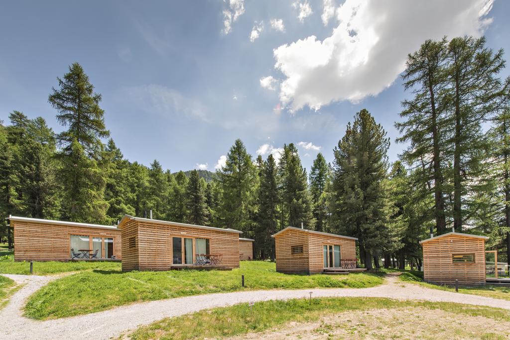 Hotel Camping Gravatscha Samedan Exterior foto
